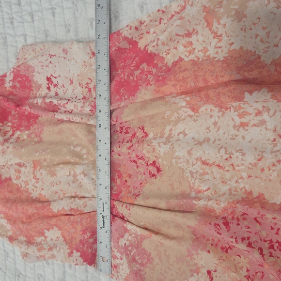 Beautiful pink/creme/peach Loft dress in excellent condition! - Picture 12 of 15